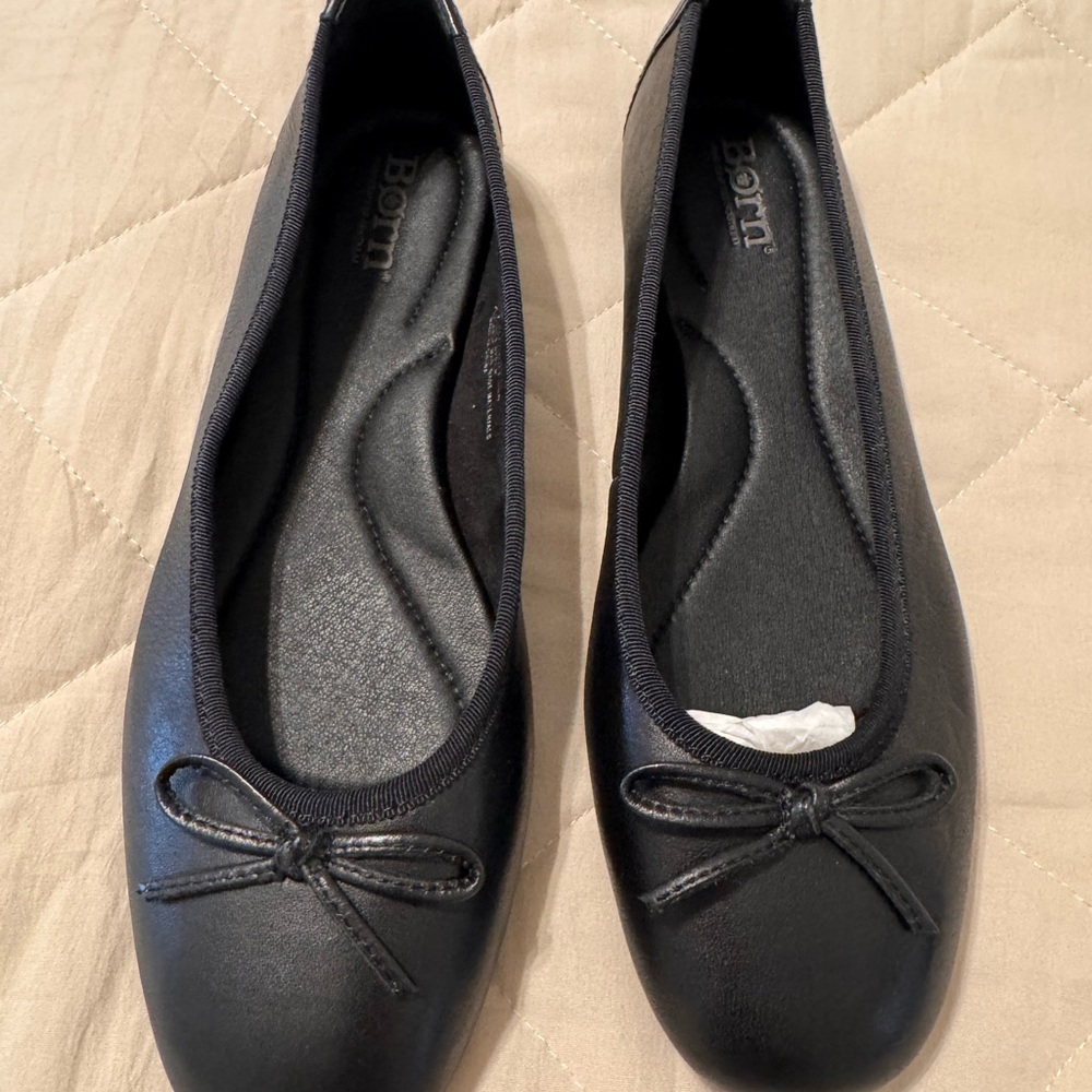 Born Classic Black Leather Flats
